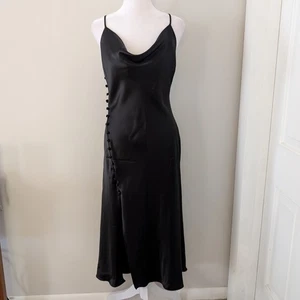 Vestido Zara Midi Sin Mangas MEDIANO Vacaciones Evento Capucha Cuello Satinado Negro - Imagen 1 de 7