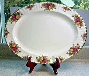 H823~ ROYAL ALBERT Bone China England OLD COUNTRY ROSES 16" SERVING PLATTER - Picture 1 of 7