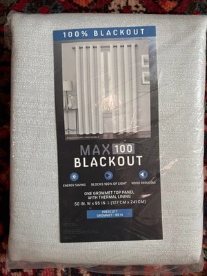 Prescott BLACKOUT, painel Geo Grommet 50"x95", branco, nova JC Penney - Imagem 1 de 3