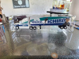 MLB Superstar Collection Ichiro Fleer Tractor Trailer Truck 1:80 Scale /4000 - Picture 1 of 6