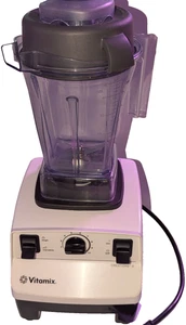Vitamix Blender VM0103 Creations II  White With 48 oz/8 cup Pitcher & Plunger - Picture 1 of 17