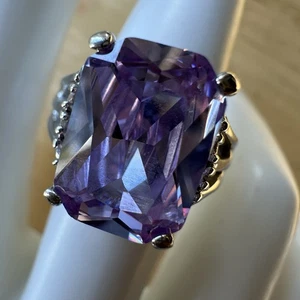 Vintage Akzent Mode Ring Größe 7,25 Tansanit Edelstein weiß 18KGE Zirkonia - Bild 1 von 9