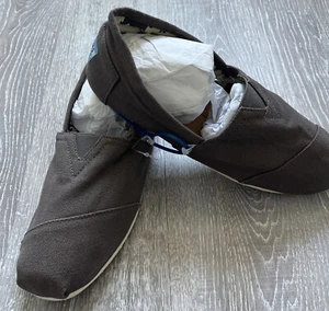 TOMS Classic Slip-on Women’s Alpargatas Canvas Shoes Size M10 New Condition WOB - Picture 1 of 5