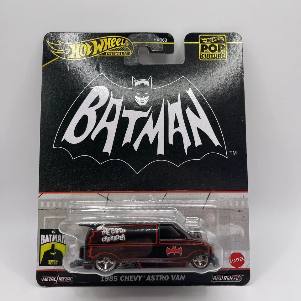 Hot Wheels Batman 1985 Chevy Astra Van Batmobile Car HVJ48 - Image 1 of 4