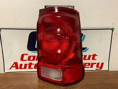 2003 FORD EXPLORER SPORT LANTERNA TRASEIRA DIREITA/PASSAGEIRO 2DR #172 FABRICANTE DE EQUIPAMENTO ORIGINAL - Imagem 1 de 3