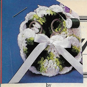 vintage, Sew Handy Sewing Kit/Pincushion crochet pattern instructions - Picture 1 of 1