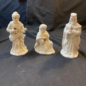 Figuras de Navidad Belén de porcelana blanca dorada de los Reyes Magos - Imagen 1 de 12