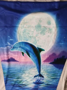 Dolphin Beach Pool Towel super soft New - Picture 1 of 4
