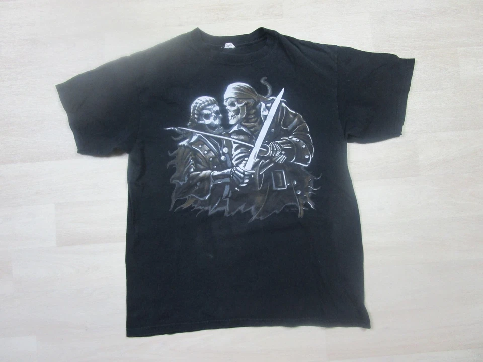 Camiseta gráfica pirata esqueleto azul líquido vintage Y2K (L) duelo espadas caveira - Imagem 1 de 4