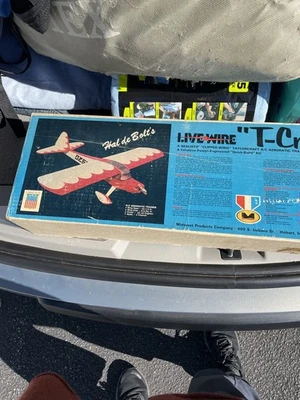 LIVE WIRE T-Craft R/C Aerobatic Trainer Kit Taylorcraft Clipped Wing Hal De Bolt - Image 1 of 4