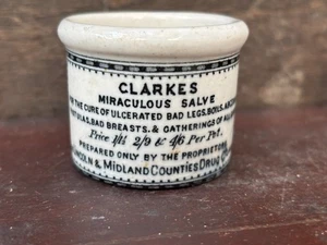 59514 Alter Vintage Antik Bedruckter Eisenstein Salbe Topf Deckel Kur Clarke's - Bild 1 von 10