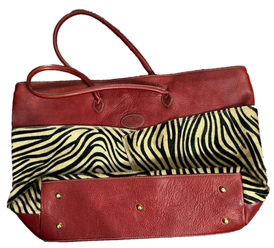 Bolso de Mano de Viaje Tangaroa Terrida Cuero Rojo Profundo Estampado de Cebra Pelo de Poni XL ¡USADO EN EXCELENTE ESTADO! Foto 1 de 4