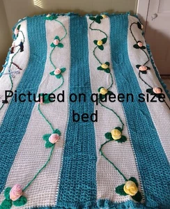 Vtg 75x62 STORYTELLING Knitted AFGHAN Proposal 3D Floral THROW Blanket TEAL Pink - Picture 1 of 9