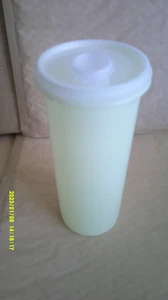 Vintage Tupperware gelber großer schmaler Vorratsbehälter 262 mit Ausgießverschluss - Bild 1 von 7