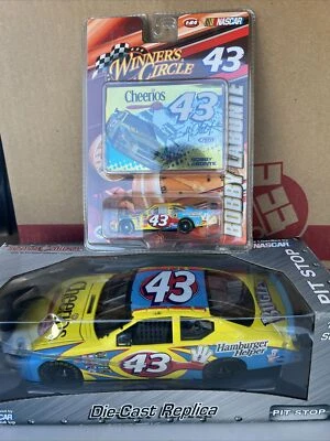 Bobby Labonte 1:24 y 1:64 Winners Circle 2008 Foto 1 de 4