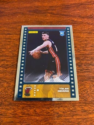 2019-20 Panini Silver Foil #91 Tyler Herro Rookie Card - Image 1 of 2