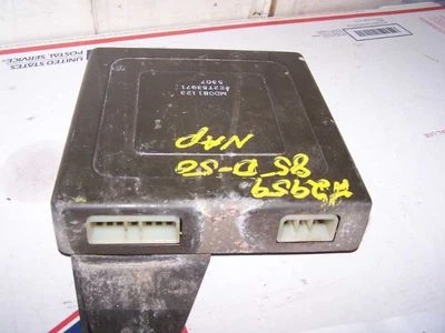 85-86 DODGE D-50 2.0 ENGINE ECM ID MD081123   560253 Foto 1 de 3