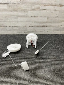 Sensor de nivel de combustible para automóvil 250608H301 25060-8H31A para Nissan X-Trail T30 NT30 QE20DE - Imagen 1 de 13