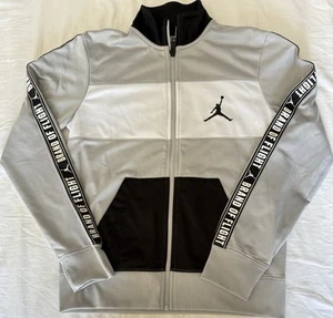 Air Jordan Fullzip Jacket Light Smoke Gray 95B186-G6U Boys Sz: Medium - Picture 1 of 8