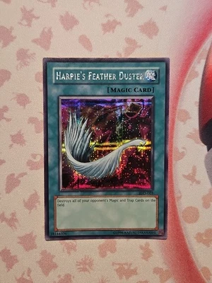 Yu-Gi-Oh Harpie's Feather Duster SDD-003 Secret Rare Limited NM/LP - Image 1 of 4