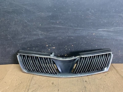 2002-2003 Mitsubishi Diamante Front Upper Grill Grille OEM s6129 DG - Image 1 of 4