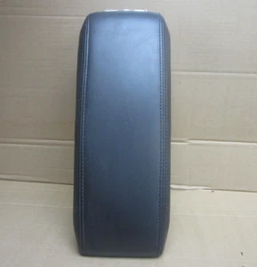 16 17 GMC Terrain Center Console Armrest Arm Rest Black Leather Black Stitch - Bild 1 von 11