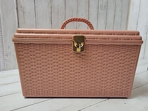 Vintage Wilson Wil-Hold Sewing Box Storage Peach Plastic Basket Weave - Picture 1 of 10