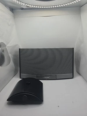 ¡Altavoz portátil de música digital Bose SoundDock! Batería no incluye adaptador Foto 1 de 4