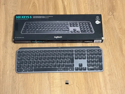 Logitech MX Keys Tastatur - Graphite (DE) - Bild 1 von 4