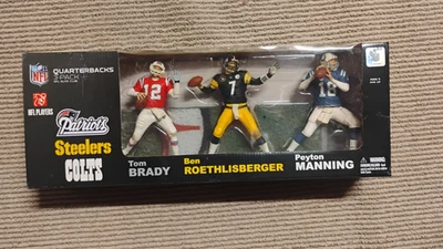 McFarlane NFL Quarterbacks Paquete de 3 Tom Brady Peyton Manning Roethl, LEER MÁS ABAJO Foto 1 de 4