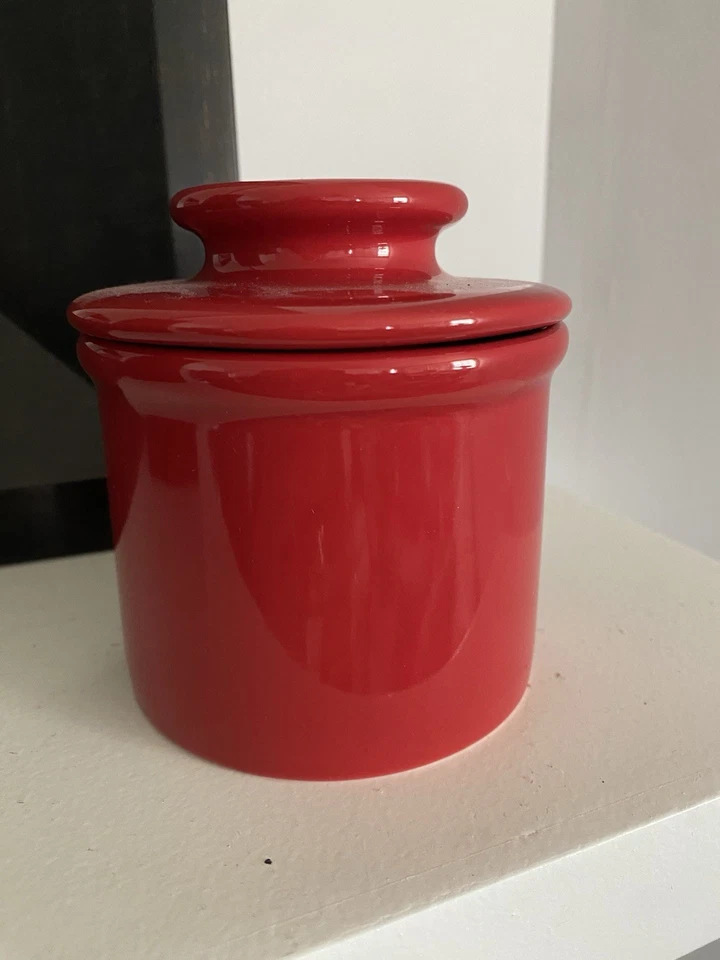 BUTTER BELL CROCK Red L. Tremain 2016 UNUSED - Image 1 of 4