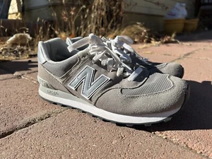 new balance 574 men gray size 8.5 lightly used - Picture 1 of 8