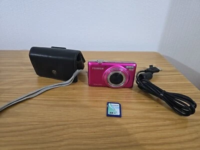 Fujifilm Digital Camera FinePix JX370 14.0MP, BATTERY, Charger, 4gb Card & Case  - Image 1 of 4