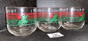 3 Christmas Holly Berry Holiday Juice Striped Glasses Egg Nog Roly Poly Vintage - Picture 1 of 4