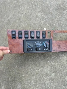 Peterbilt 387 A/C heater climate control dash cluster panel 1805002001 - Picture 1 of 9