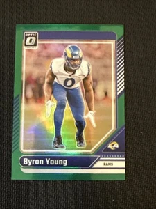 2024 Donruss Optic Football Green # 4/5 Byron Young Rams - Foto 1 di 2