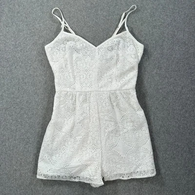 Pantalones Cortos BCBGeneration Blanco Encaje Mameluco Talla XXS Correa Espagueti Cuello en V Nuevos Foto 1 de 4
