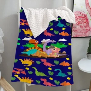 Collage de dinosaurios Alottagifts bebé burbuja manta recién nacido guardería recepción - Imagen 1 de 2