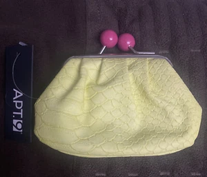 Apt 9 Damen Mini-Geldbörse in gelb NEU MIT ETIKETT WIE ABGEBILDET MRP $ 20 - Bild 1 von 6