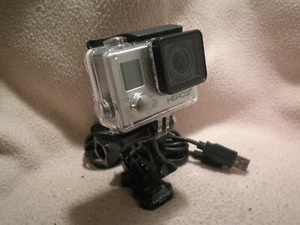 VIDEOCAMERA GOPRO HERO 3+ ARGENTO 32GB OTTIMA PERFETTA INUSATA - Foto 1 di 9