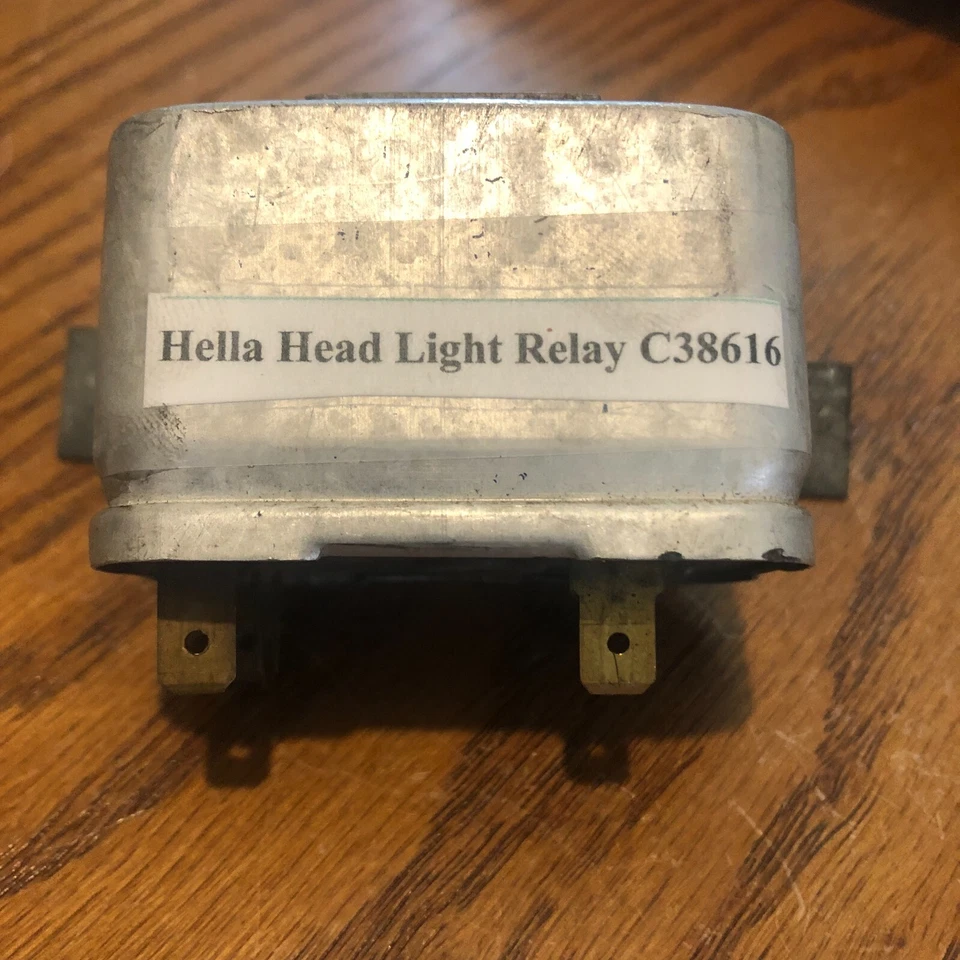 Relé de luz principal Hella Jaguar XJS 1975-88 C38616  Foto 1 de 2