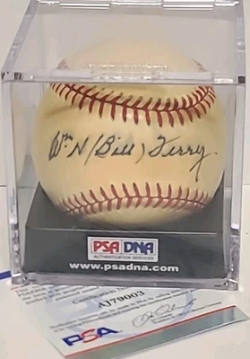 William Bill Terry Single Assinado ONL Feeney Baseball HOF PSA/DNA Certificado. Auto D.89 - Imagem 1 de 4