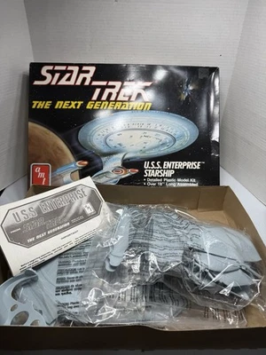 Star Trek AMT Enterprise D 1:1400 Scale Model Kit #6619 Complete Kit Opened Box - Image 1 of 4
