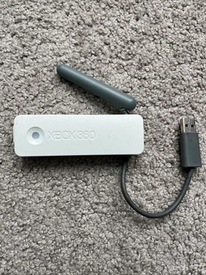 Adaptador WiFi Xbox 360 antena rota Foto 1 de 2