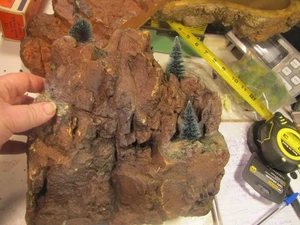 Lemax Mountain\Roxk\Desert Scenic 10.5x11x3 no box - Picture 1 of 5