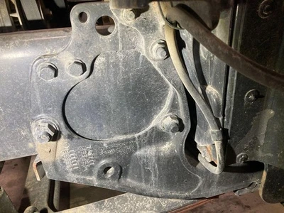 Bocina de cuadro derecho/pasajero Freightliner CORONADO - Usada | P/N 1523962005 Foto 1 de 4