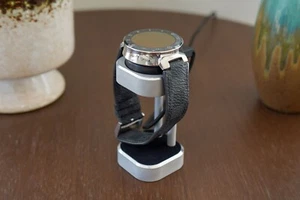 Support de charge en aluminium personnalisé fabriqué pour modèles Louis Vuitton Tambour 1 et 2 ONL - Photo 1 sur 5
