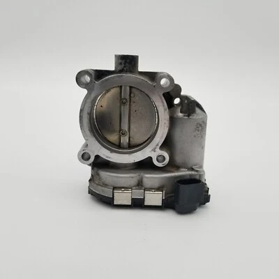 Corpo do acelerador do motor W204 R172 2012 - 2015 Mercedes C250 SLK250 M271 1.8L - Imagem 1 de 4