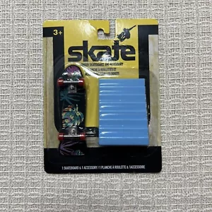 Combo Pack Set Skate Finger Skateboard and Accessory Skate Park Stairs Ramp New - Picture 1 of 2