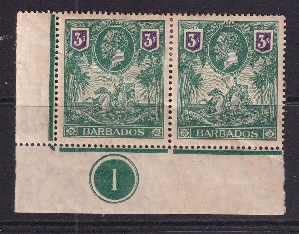 BARBADOS....  1912  3s corner pair with monogram  mint....high cat value — 第 1/1 张图片
